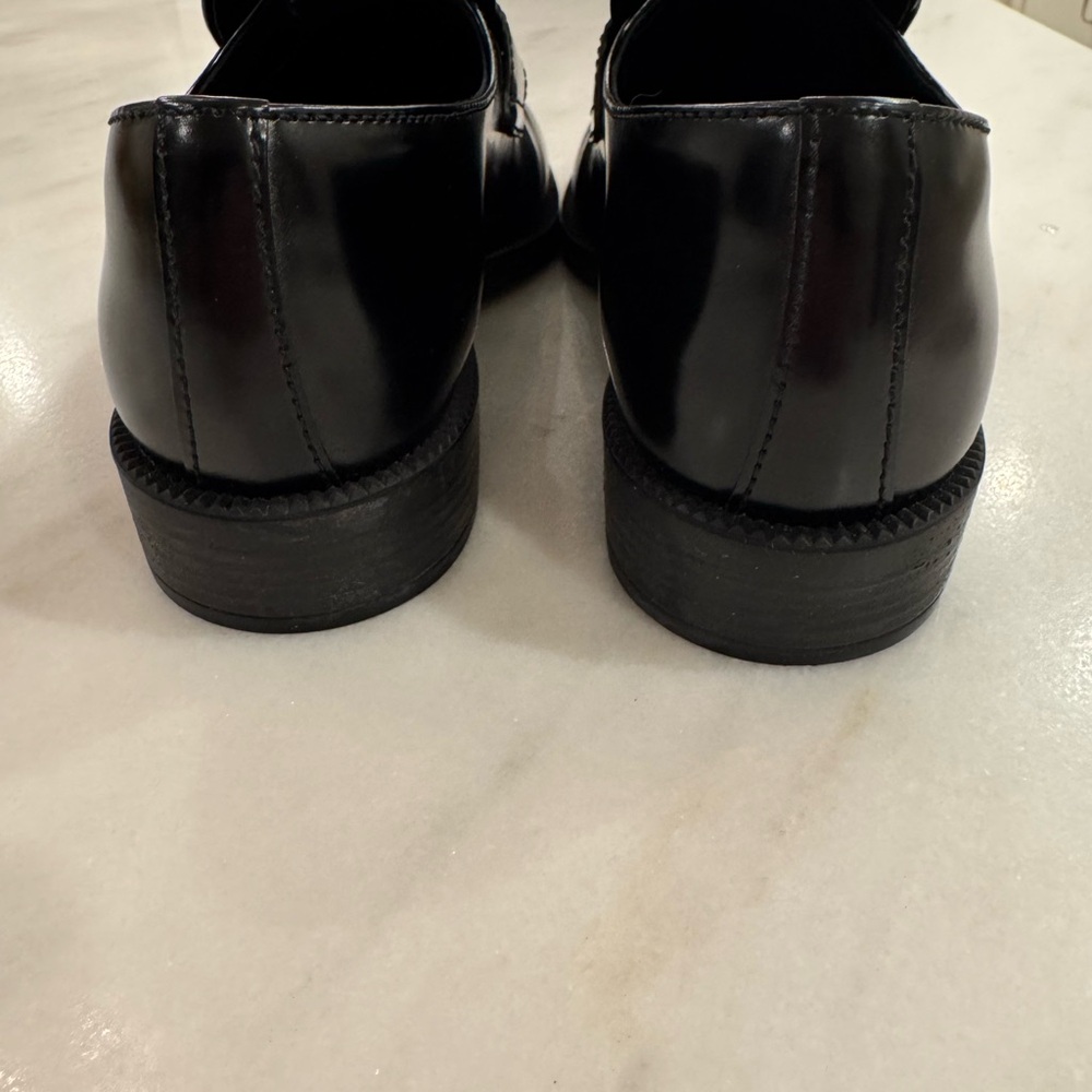 Worn once Prada Women’s Black Triangle Loafers 38.5 - Picture 5 of 6